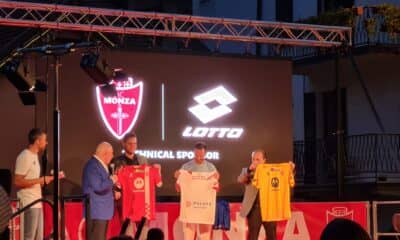 monza presentazione maglie