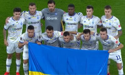 Squadra della Dinamo kiev in posa